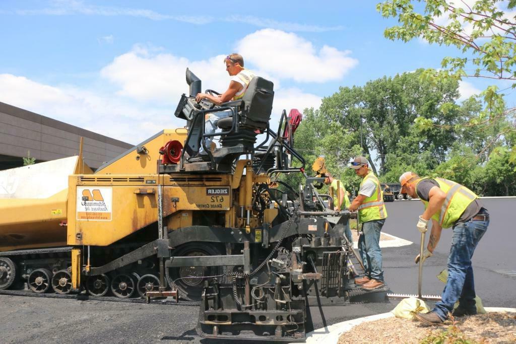 Asphalt Laborer Velents Asphalt Laborer Velents