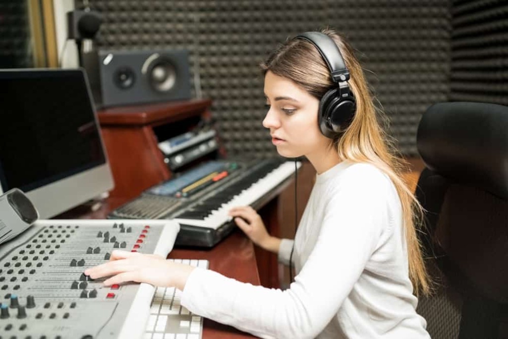 Audio Technician Velents Audio Technician Velents