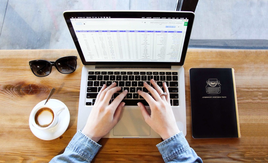 data-entry-clerk-velents